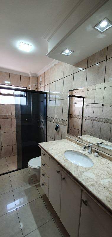 Apartamento para para aluguel no Bairro UNIVERSITARIO em CASCAVEL: 