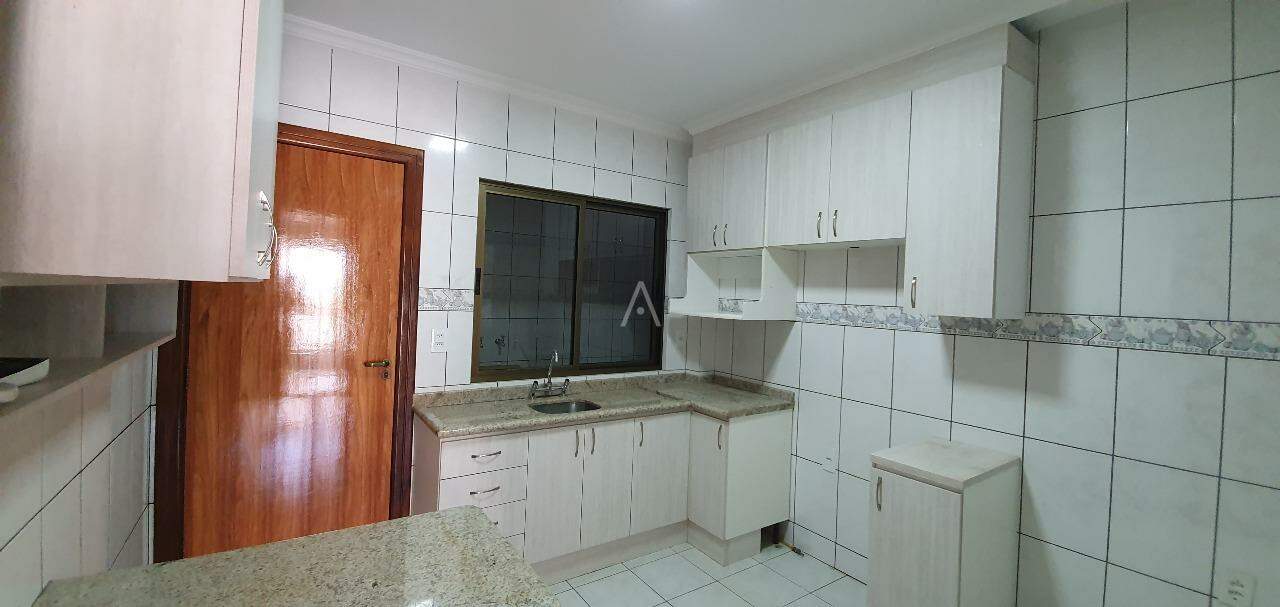 Apartamento para para aluguel no Bairro UNIVERSITARIO em CASCAVEL: 