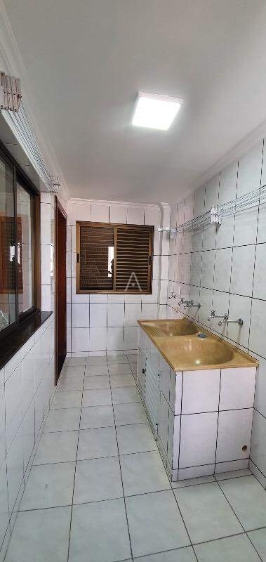 Apartamento para para aluguel no Bairro UNIVERSITARIO em CASCAVEL: 