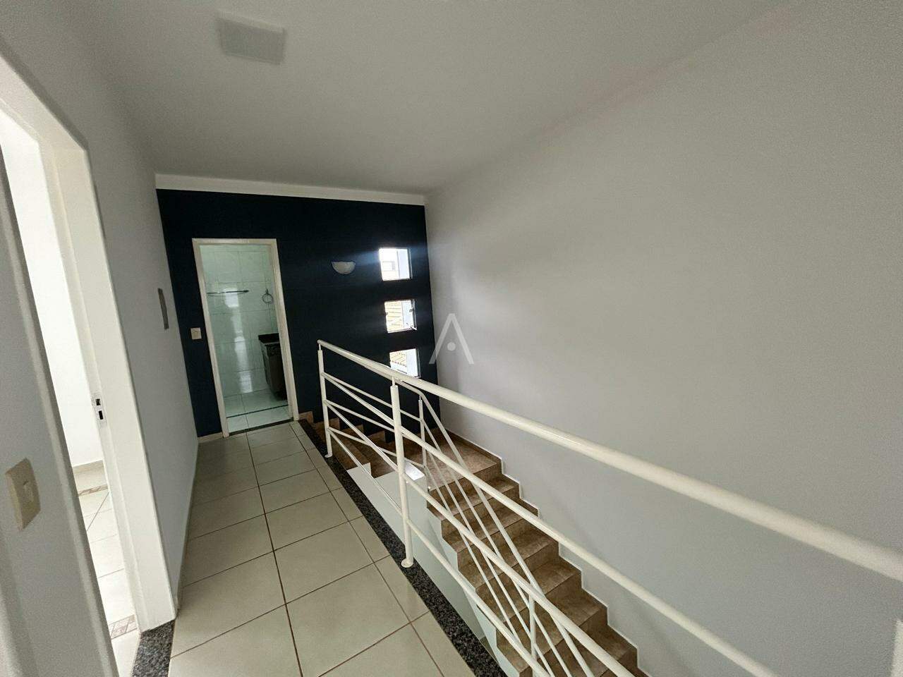 Sobrado para para aluguel no Bairro NOVA YORK em CASCAVEL: