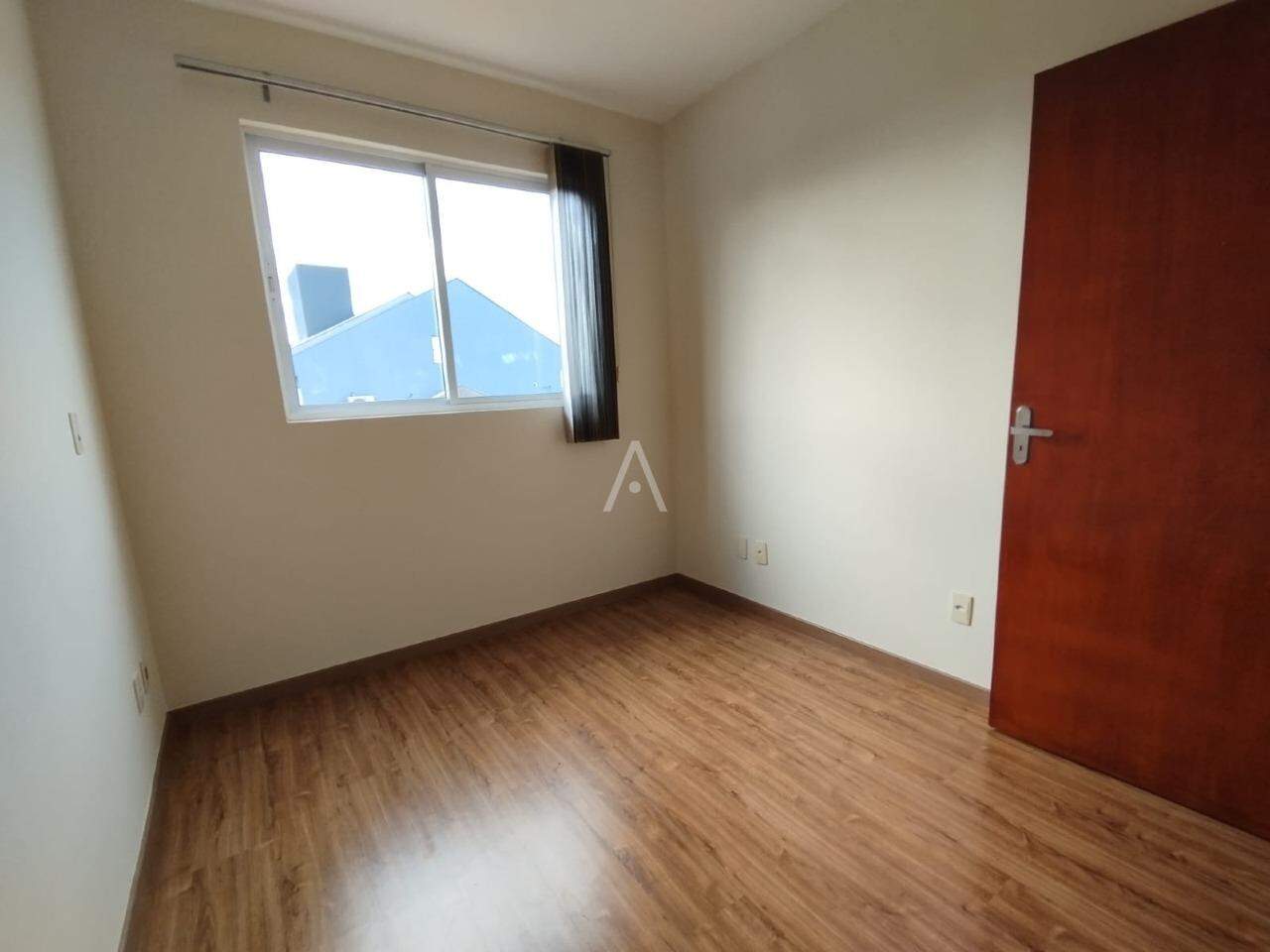 Apartamento para para aluguel no Bairro Pioneiros Catarinenses em CASCAVEL: 