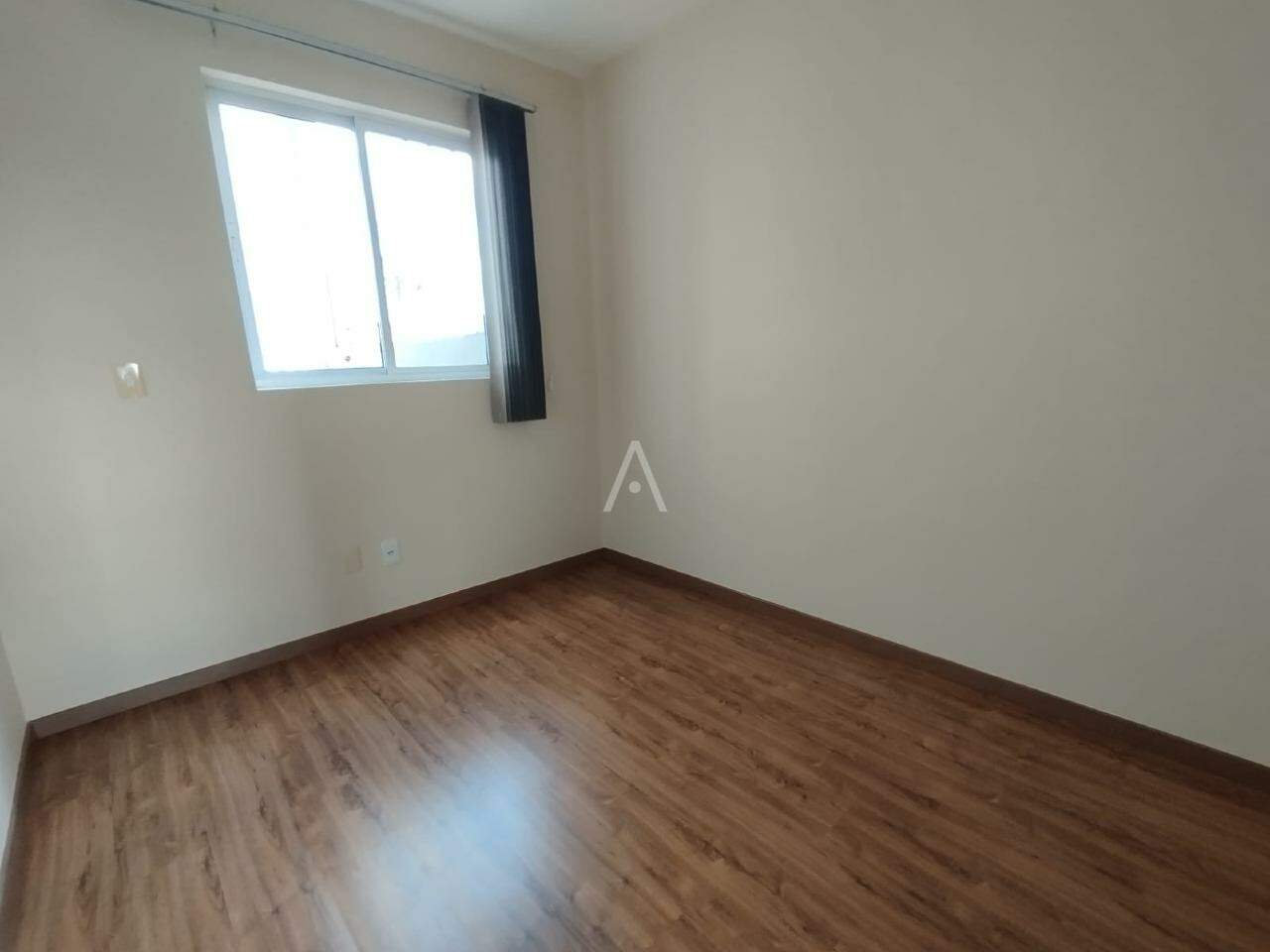 Apartamento para para aluguel no Bairro Pioneiros Catarinenses em CASCAVEL: 