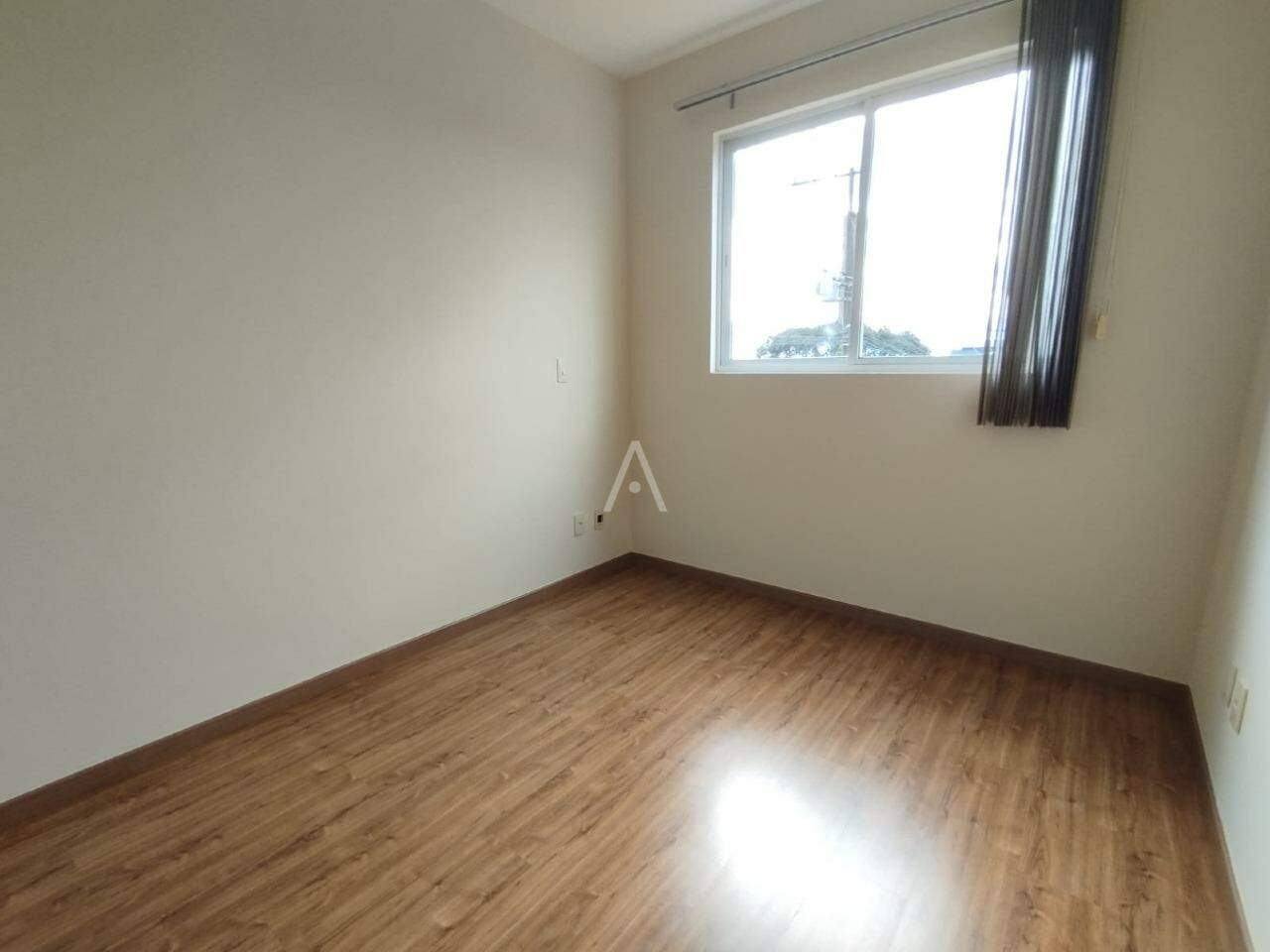 Apartamento para para aluguel no Bairro Pioneiros Catarinenses em CASCAVEL: 