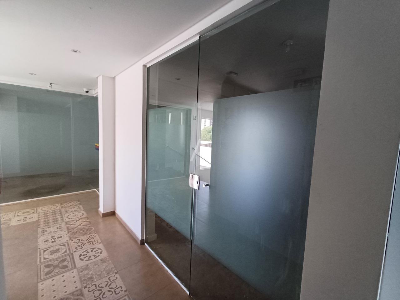 Sala Comercial para para aluguel no Bairro CENTRO em CASCAVEL: 