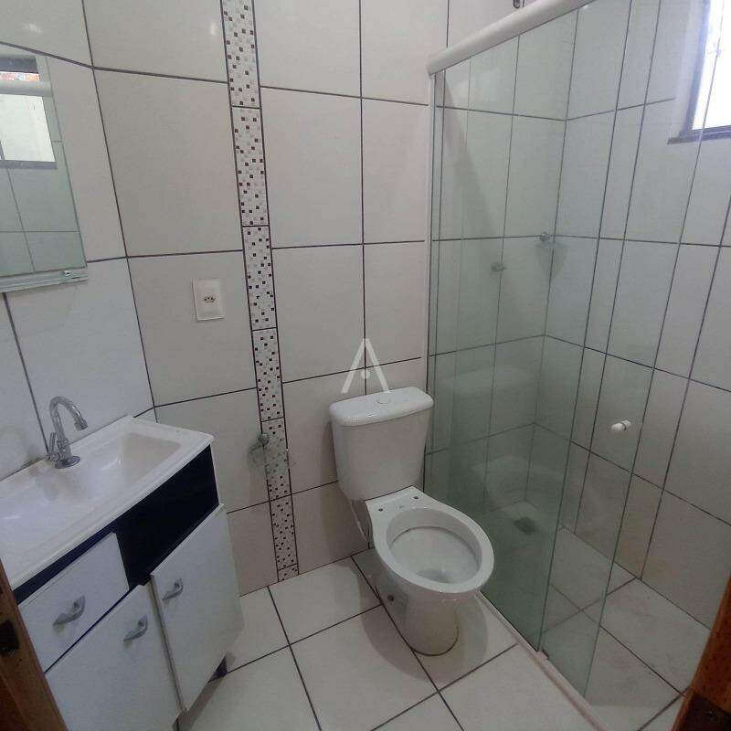 Casa Residencial para para aluguel no Bairro VILA BECKER em TOLEDO: 