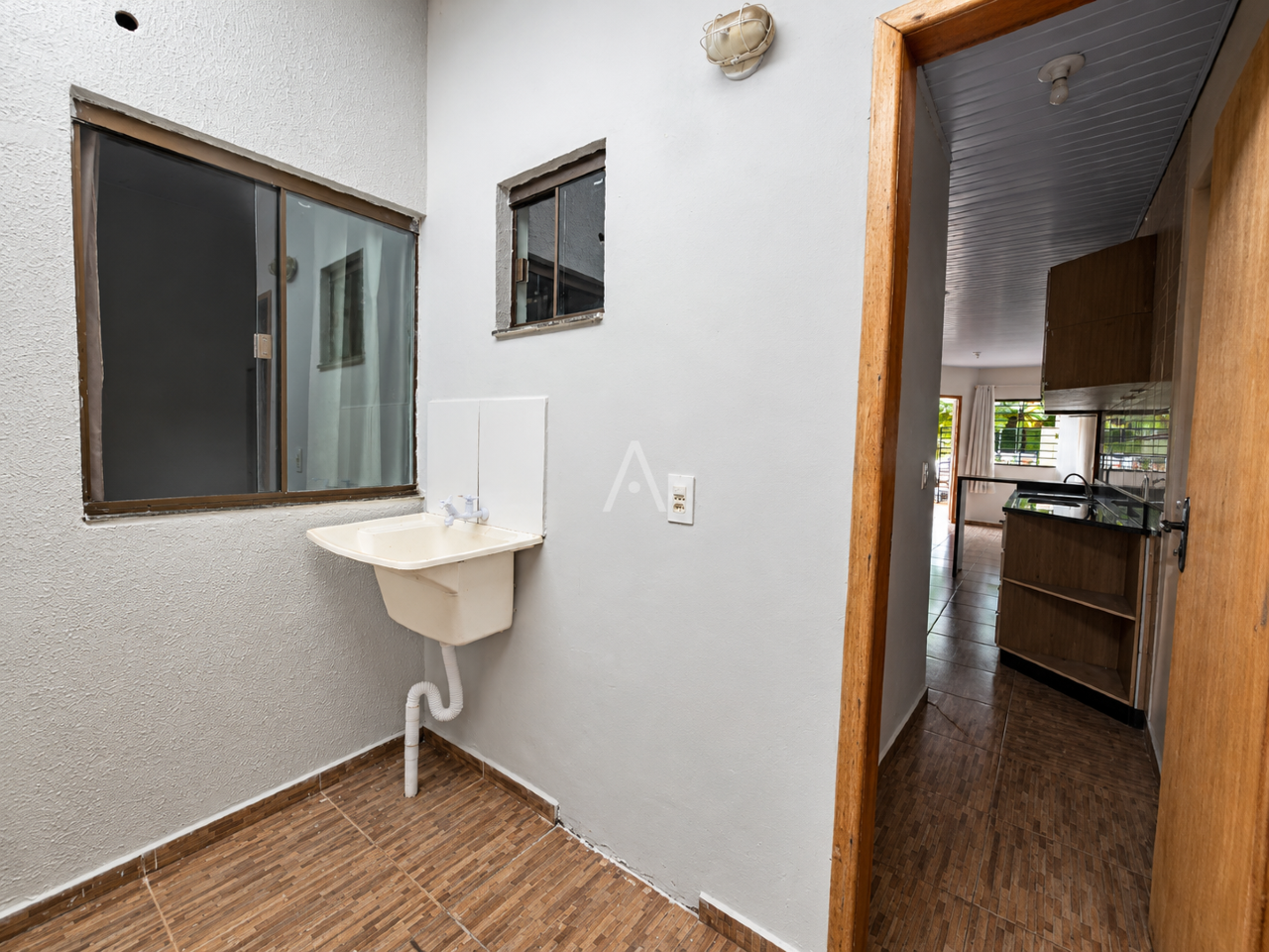 Casa Residencial para para aluguel no Bairro VILA BECKER em TOLEDO: 