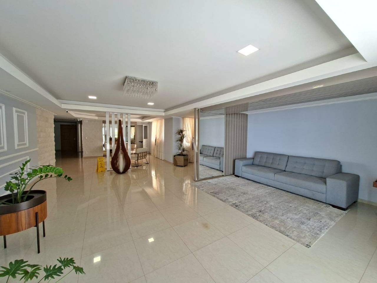 Apartamento para para aluguel no Bairro CENTRO em CASCAVEL: 