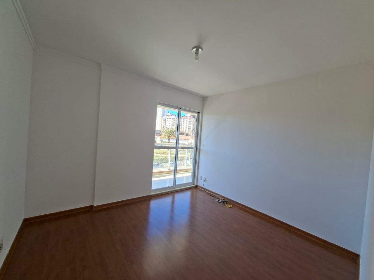 Apartamento para para aluguel no Bairro CENTRO em CASCAVEL: 