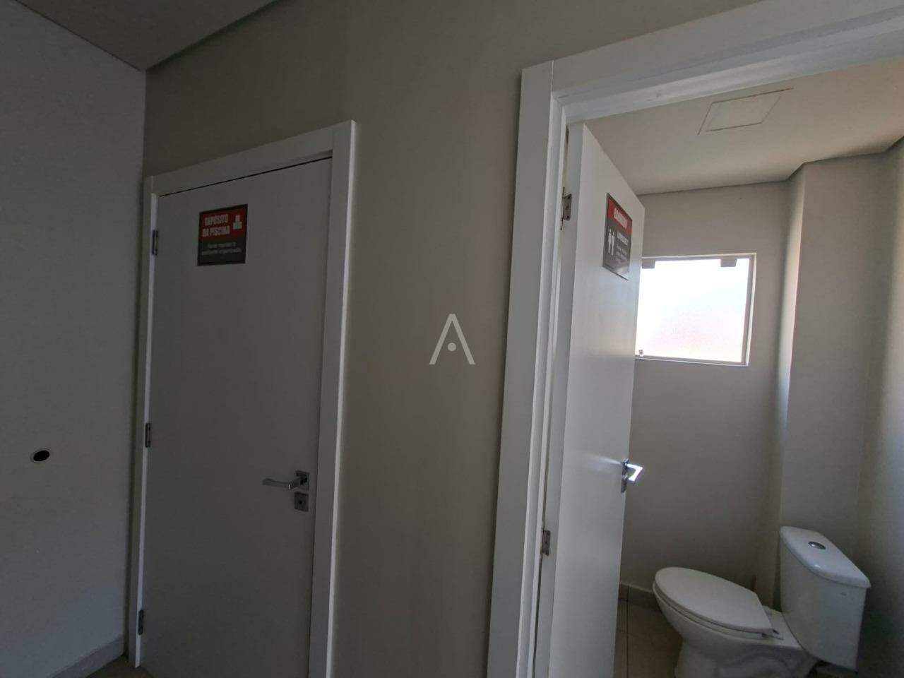Apartamento para para aluguel no Bairro CENTRO em CASCAVEL: 