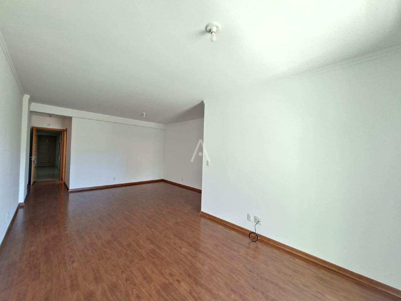 Apartamento para para aluguel no Bairro CENTRO em CASCAVEL: 