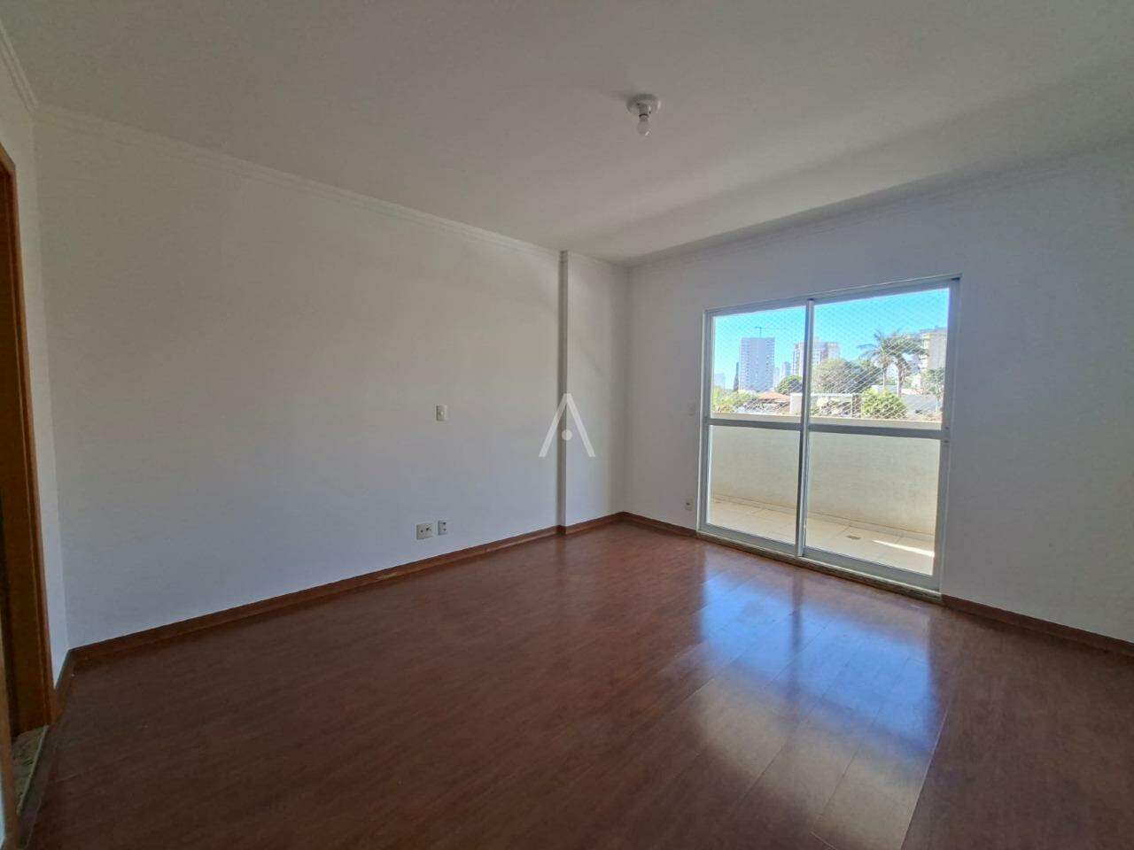Apartamento para para aluguel no Bairro CENTRO em CASCAVEL: 