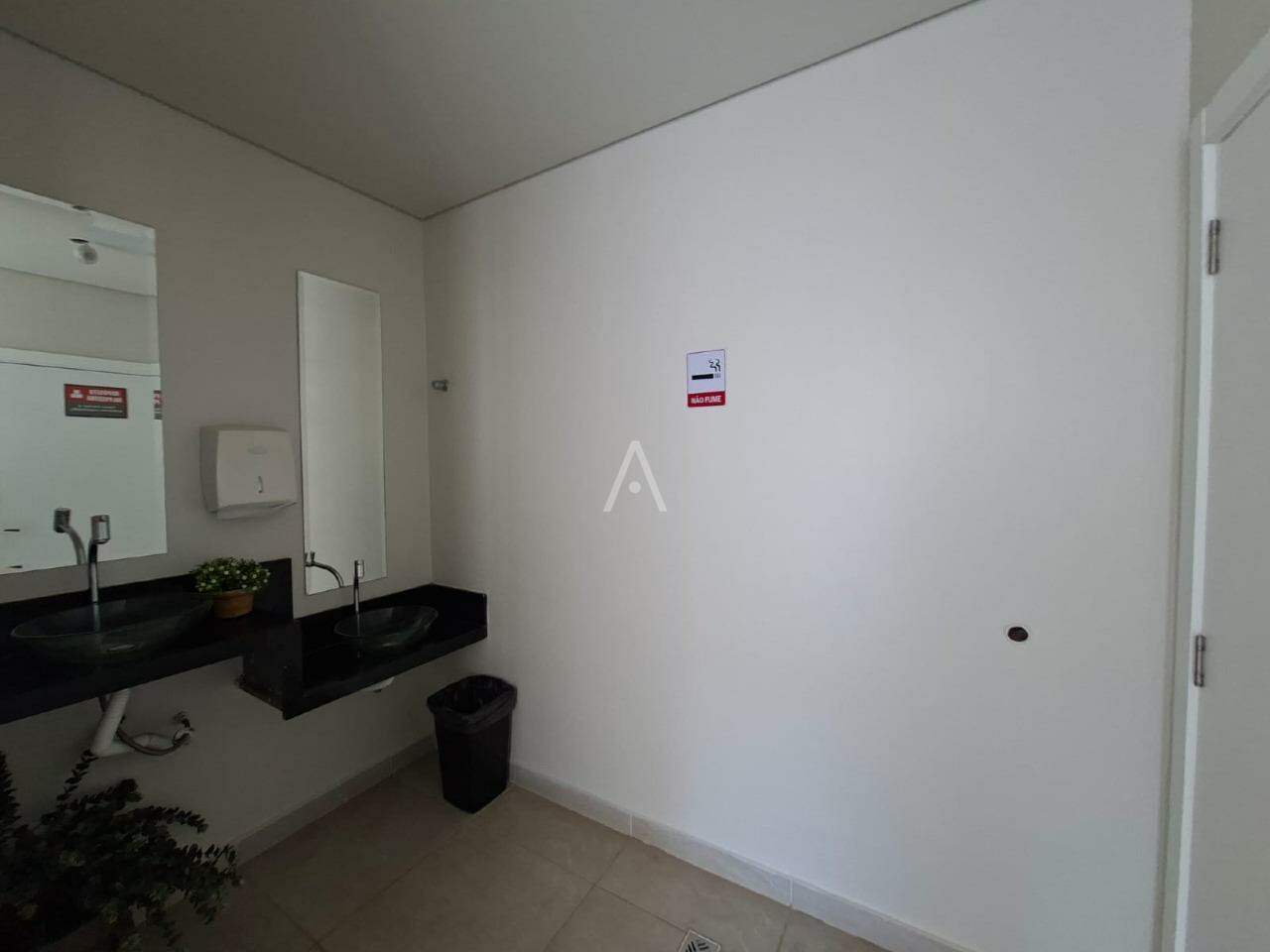 Apartamento para para aluguel no Bairro CENTRO em CASCAVEL: 