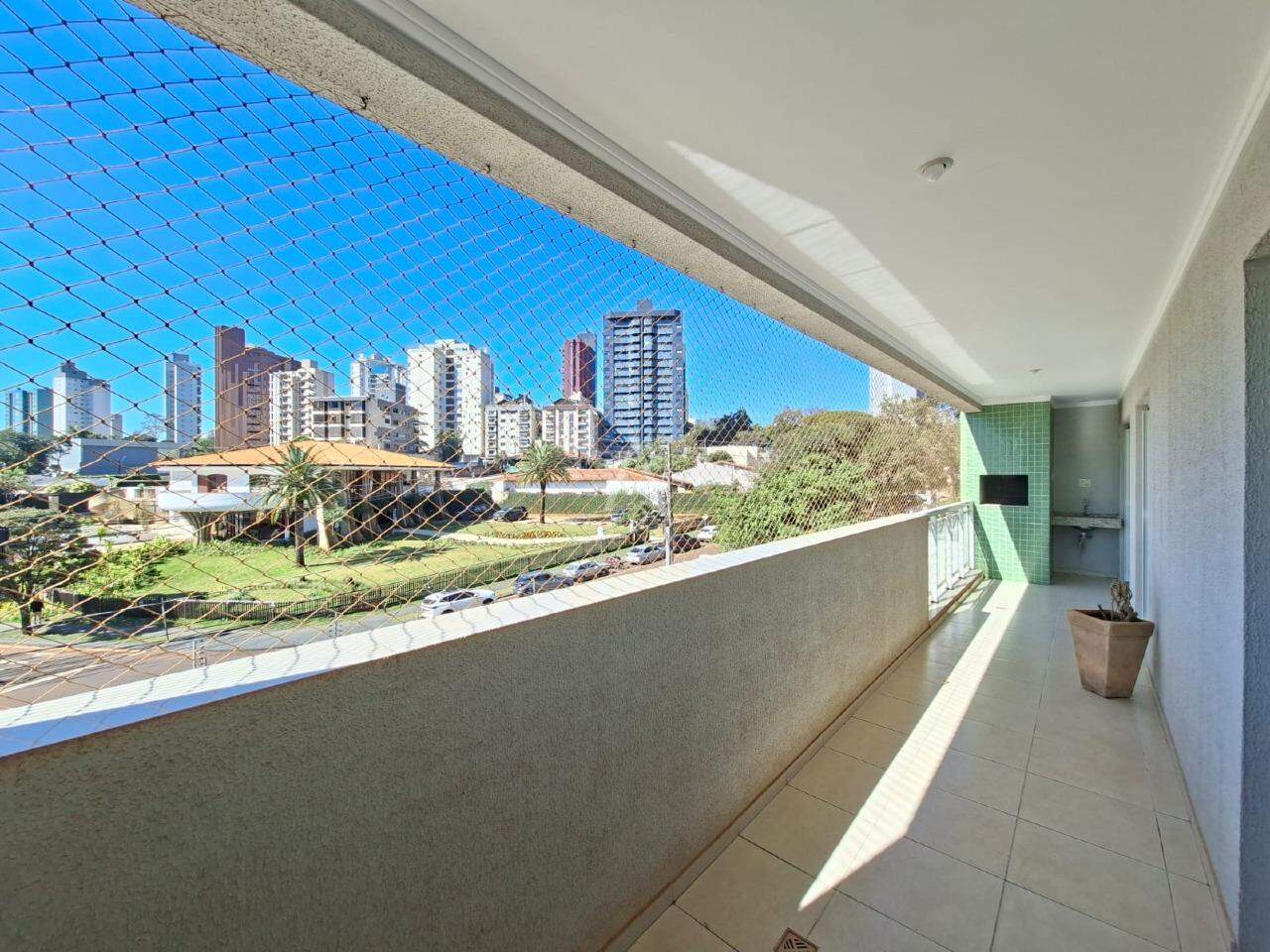 Apartamento para para aluguel no Bairro CENTRO em CASCAVEL: 