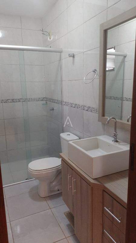 Casa Residencial para para aluguel no Bairro PARQUE VERDE em CASCAVEL: 