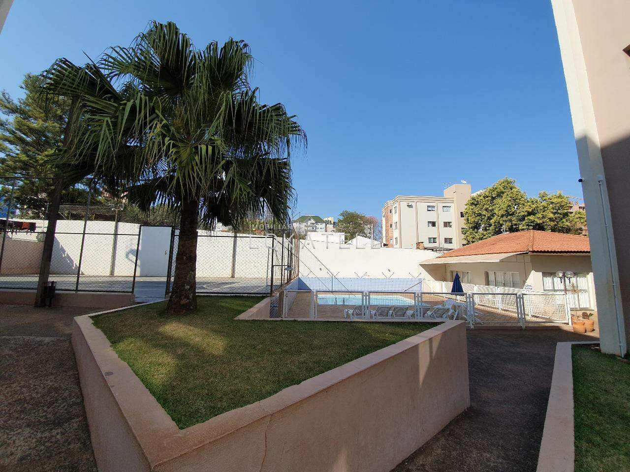 Apartamento para para aluguel no Bairro CENTRO em CASCAVEL: