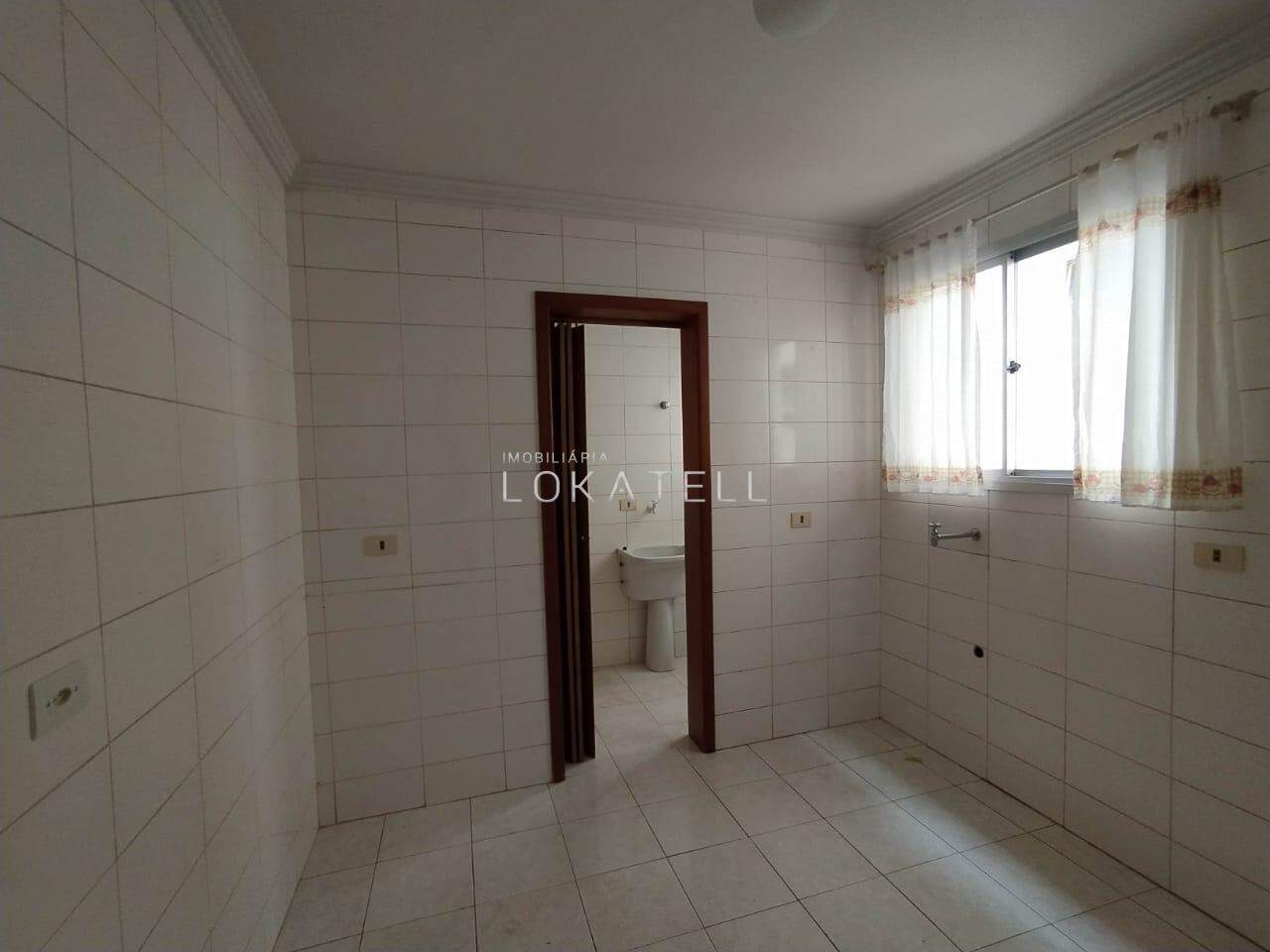 Apartamento para para aluguel no Bairro CENTRO em CASCAVEL: 