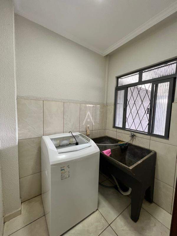 Sobrado para para aluguel no Bairro ALTO ALEGRE em CASCAVEL: 