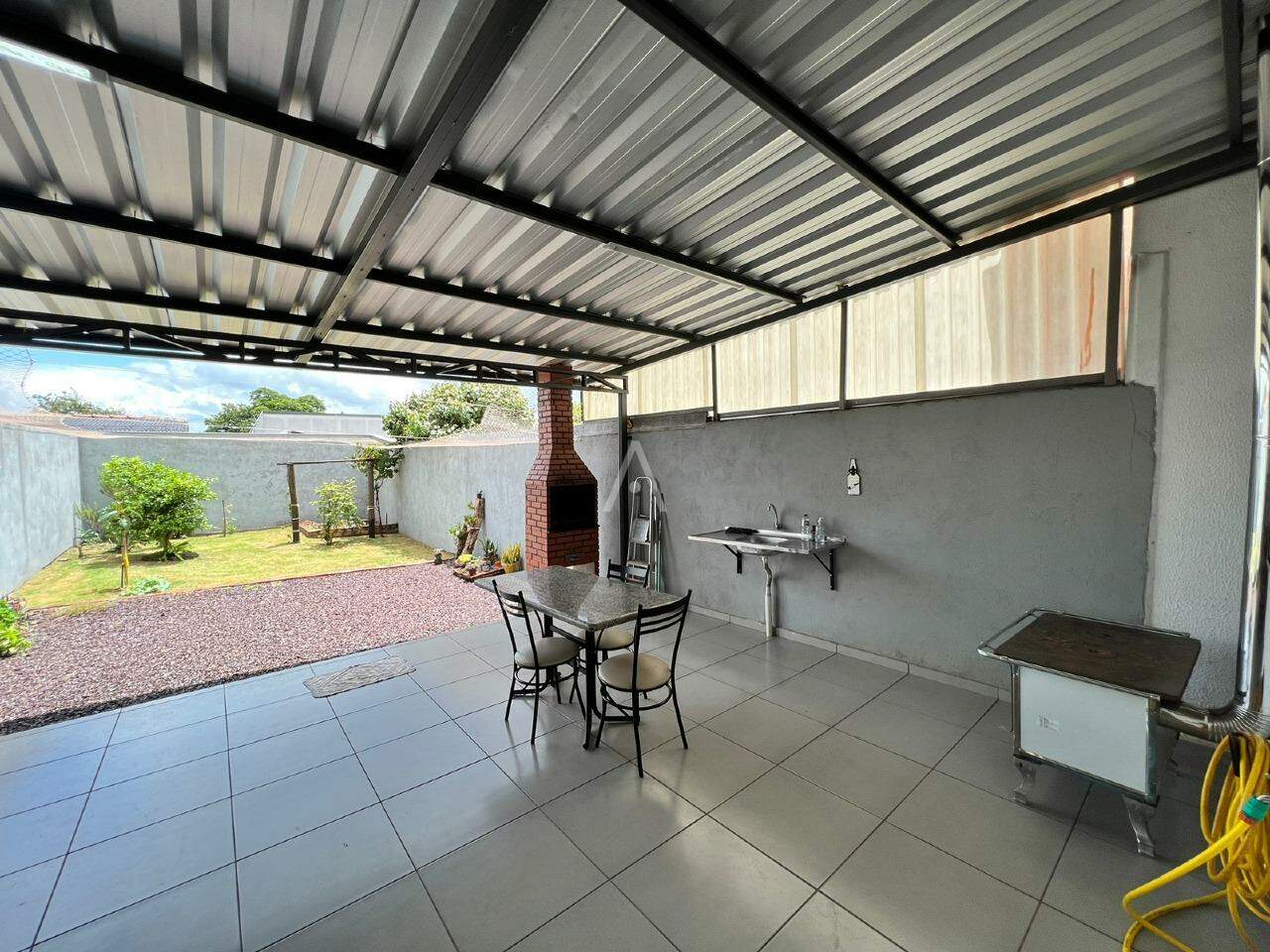 Sobrado para para aluguel no Bairro ALTO ALEGRE em CASCAVEL: 