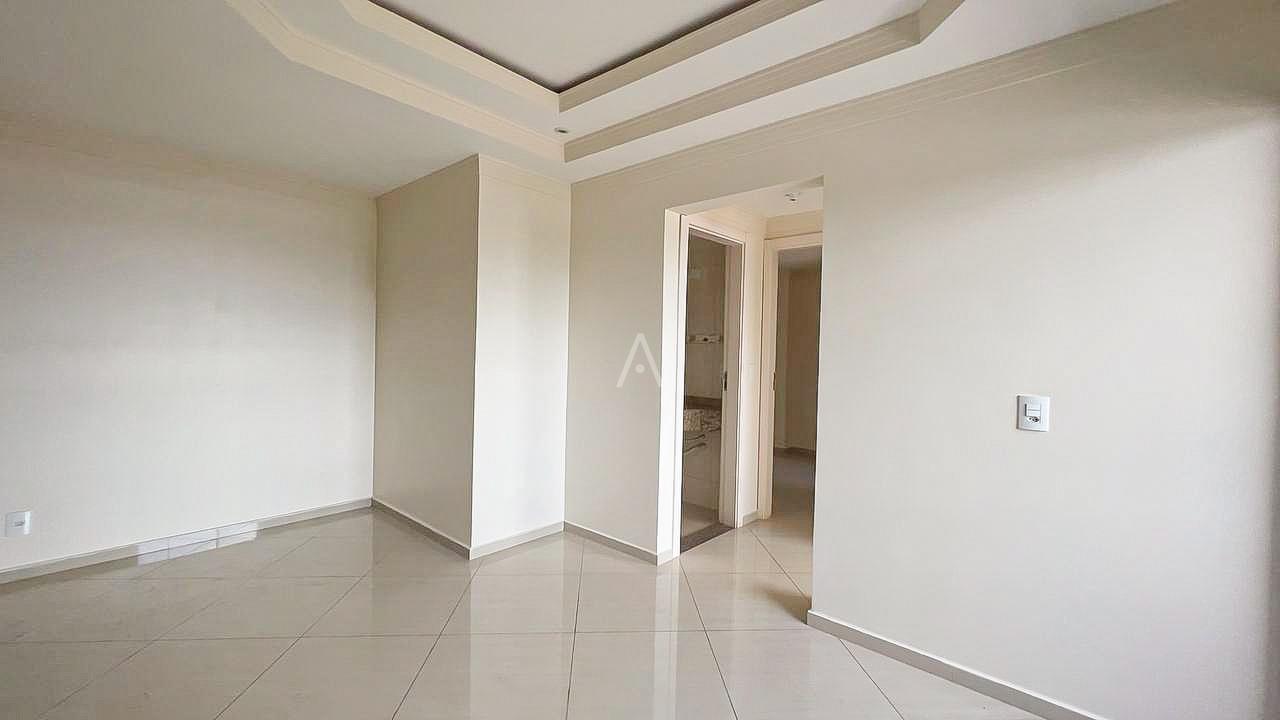 Apartamento para à venda no Bairro SAO CRISTOVAO em CASCAVEL: 