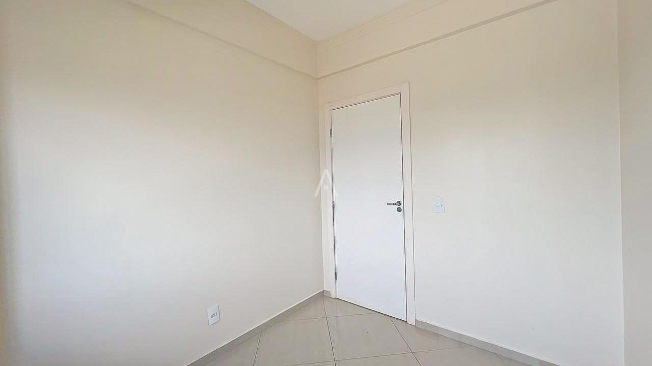 Apartamento para à venda no Bairro SAO CRISTOVAO em CASCAVEL: 