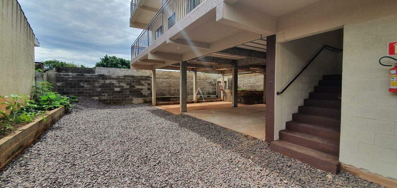 Kitinete para para aluguel no Bairro UNIVERSITARIO em CASCAVEL: