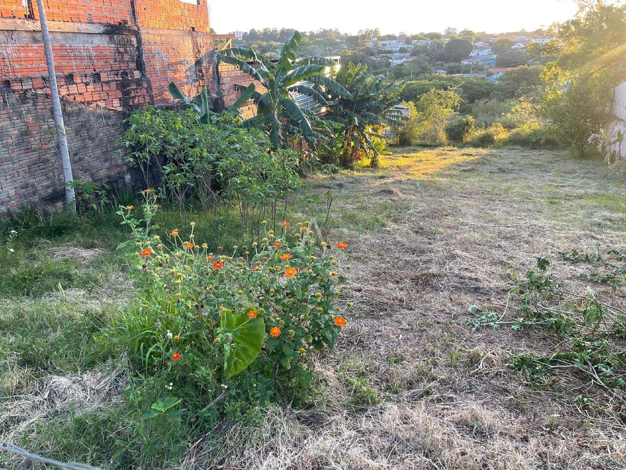 Terreno para à venda no Bairro CANADA em CASCAVEL: