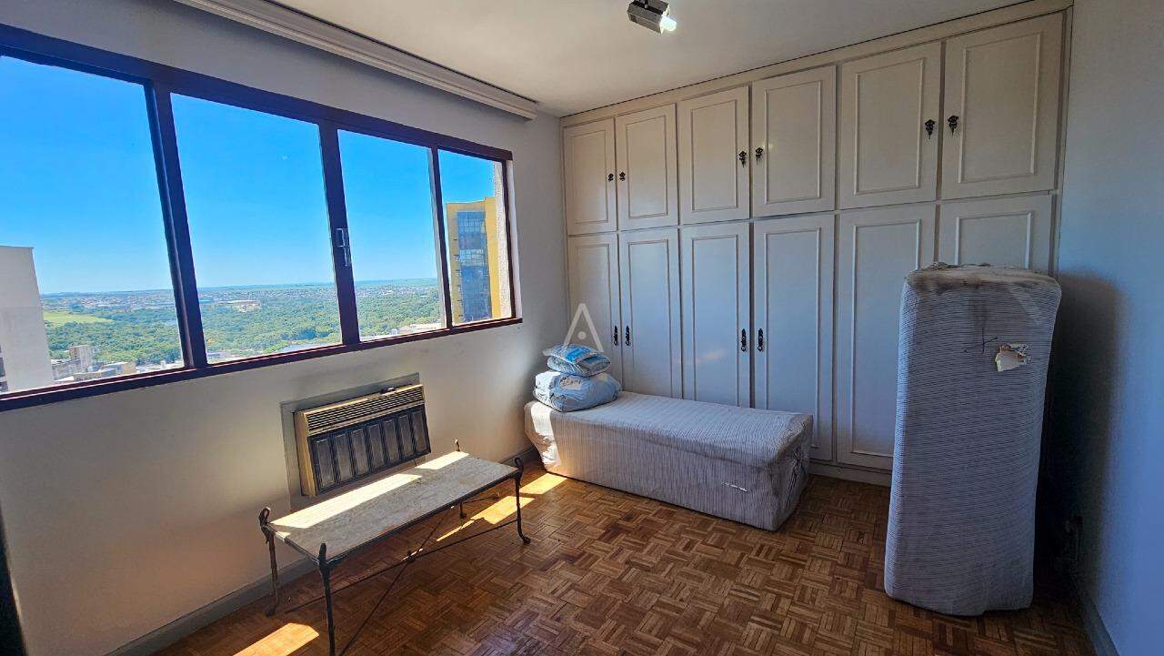 Apartamento para à venda no Bairro CENTRO em CASCAVEL: 