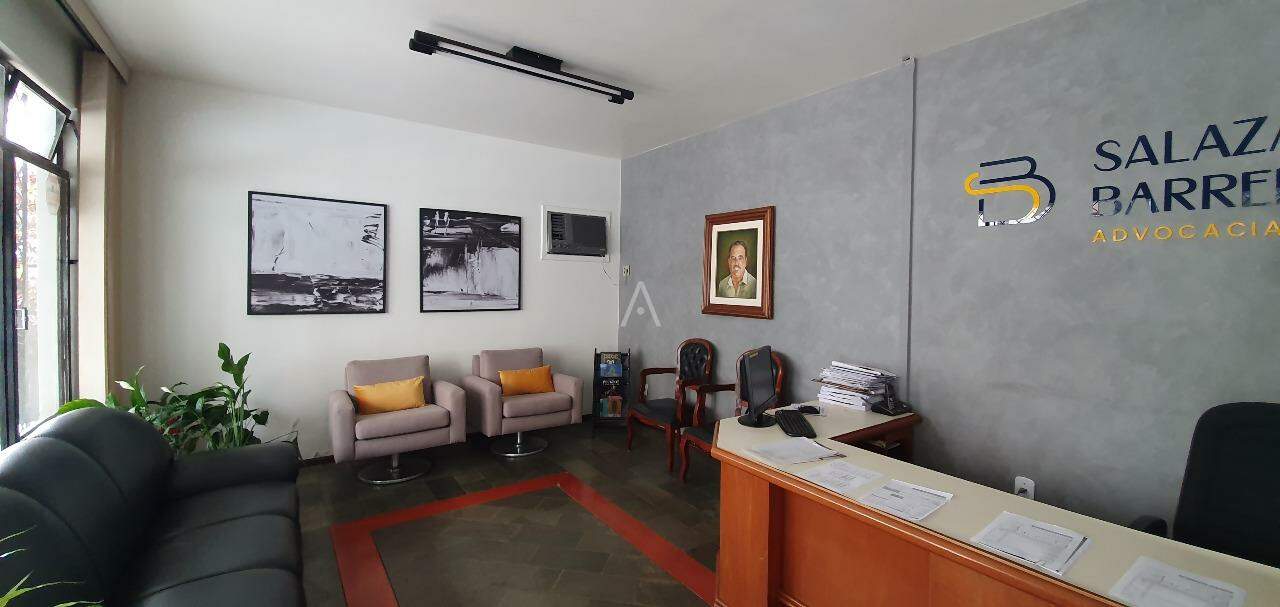 Casa Comercial para para aluguel no Bairro CENTRO em CASCAVEL: 