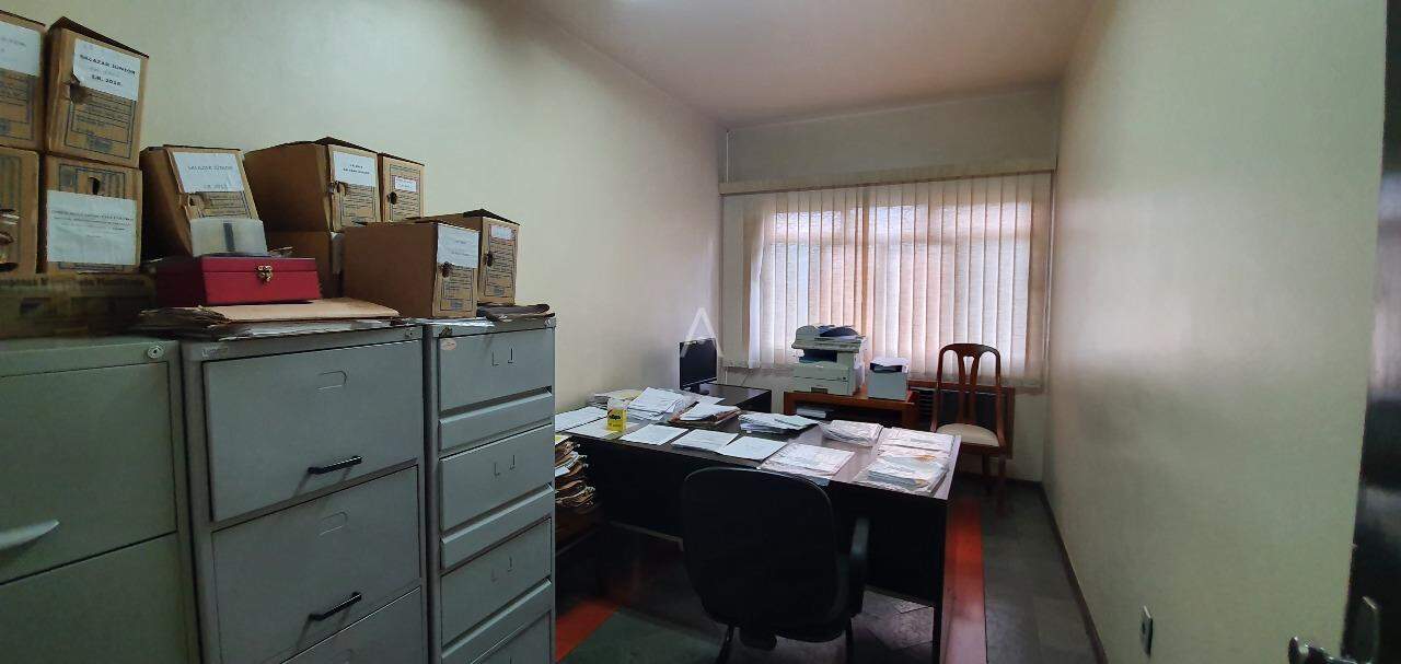 Casa Comercial para para aluguel no Bairro CENTRO em CASCAVEL: 