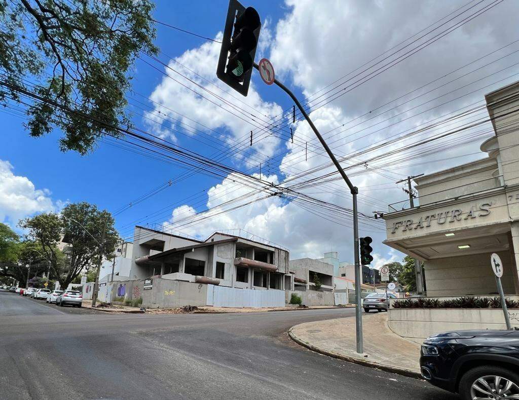 Casa Comercial para para aluguel no Bairro CENTRO em CASCAVEL: 