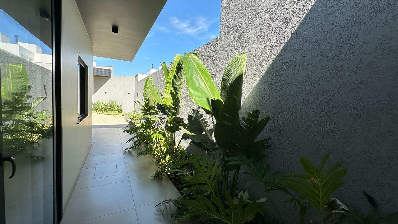 Sobrado para à venda no Bairro JARDIM PANCERA em TOLEDO: