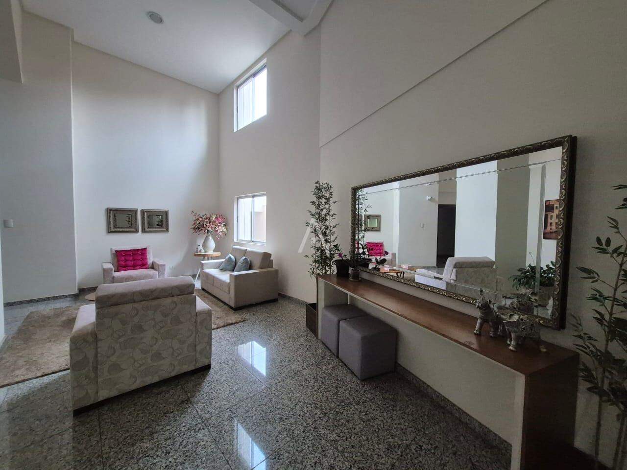 Apartamento para para aluguel no Bairro COQUEIRAL em CASCAVEL: 