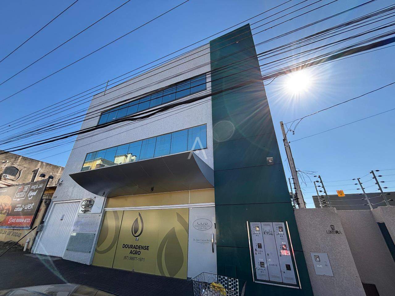 Sala Comercial para para aluguel no Bairro CENTRO em CASCAVEL: 
