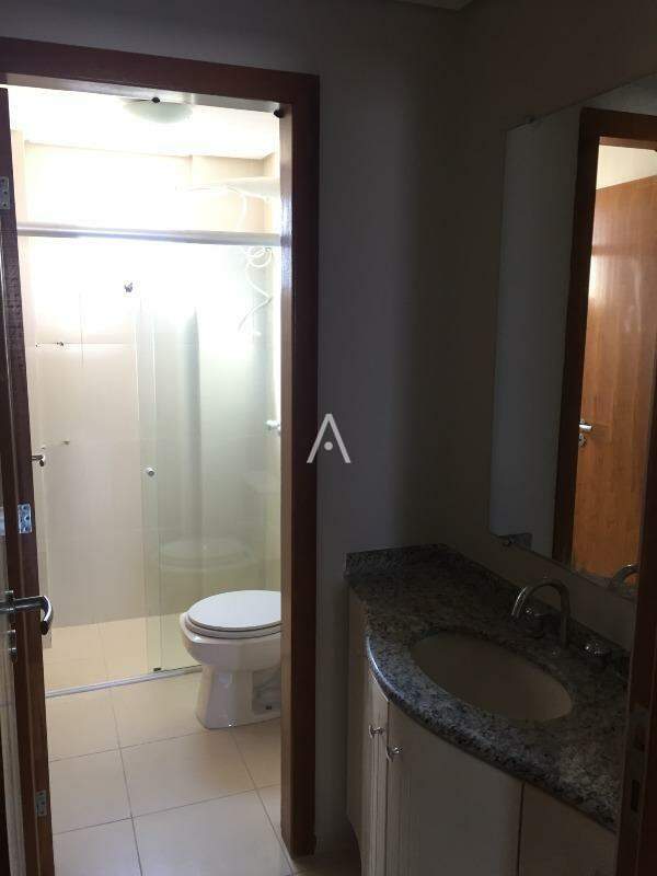Apartamento para à venda no Bairro CENTRO em CASCAVEL: