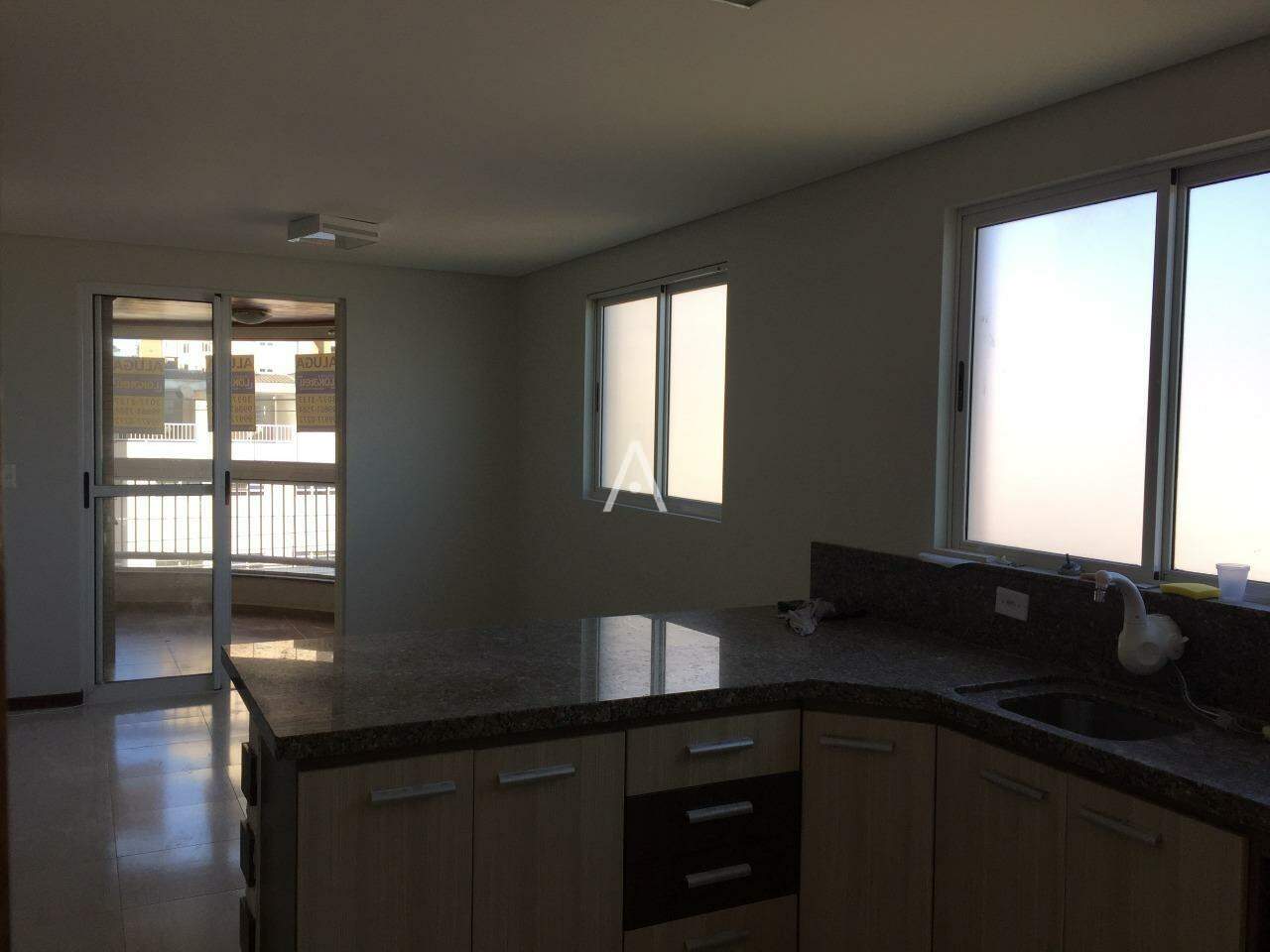 Apartamento para à venda no Bairro CENTRO em CASCAVEL: