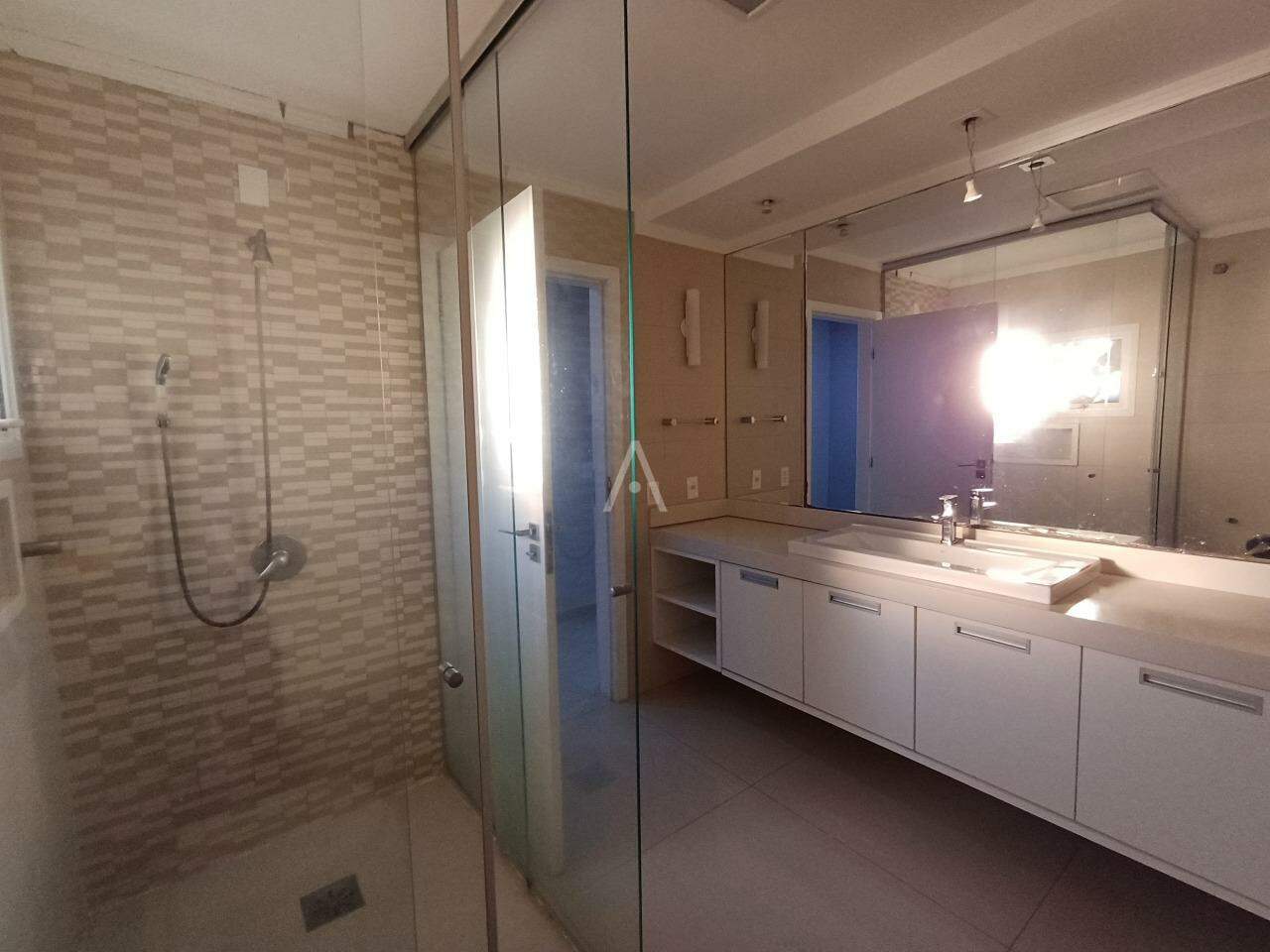 Apartamento para para aluguel no Bairro CENTRO em CASCAVEL: 
