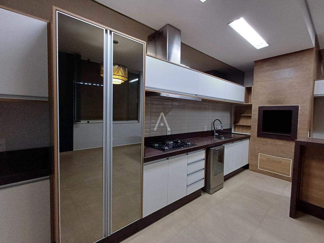 Apartamento para para aluguel no Bairro CENTRO em CASCAVEL: 