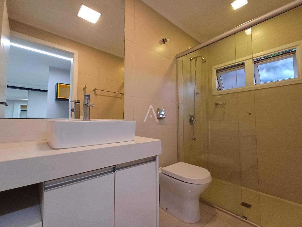 Apartamento para para aluguel no Bairro CENTRO em CASCAVEL: 
