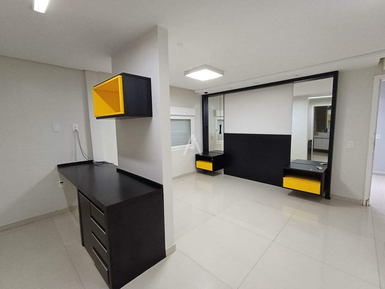 Apartamento para para aluguel no Bairro CENTRO em CASCAVEL: 