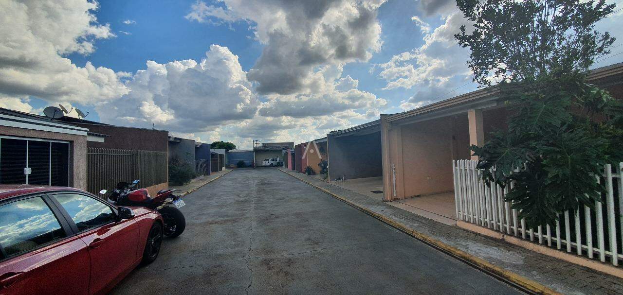 Casa Residencial para para aluguel no Bairro SANTA FELICIDADE em CASCAVEL: 