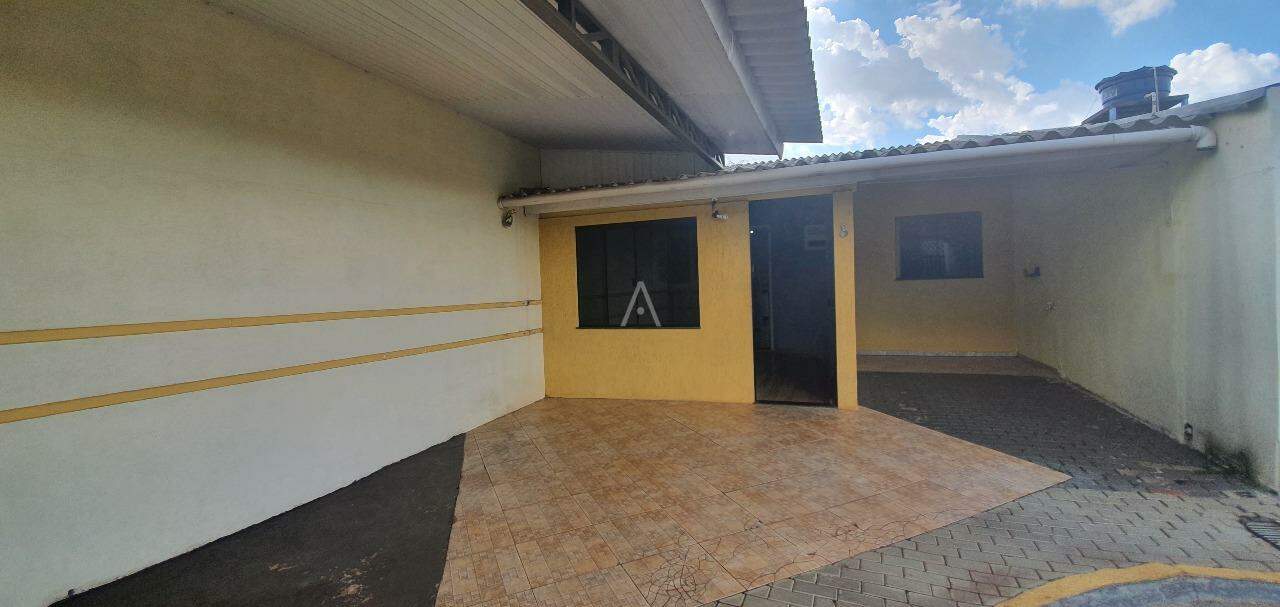 Casa Residencial para para aluguel no Bairro SANTA FELICIDADE em CASCAVEL: 