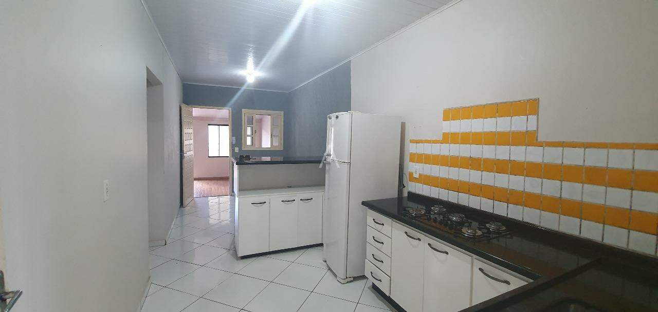 Casa Residencial para para aluguel no Bairro SANTA FELICIDADE em CASCAVEL: 