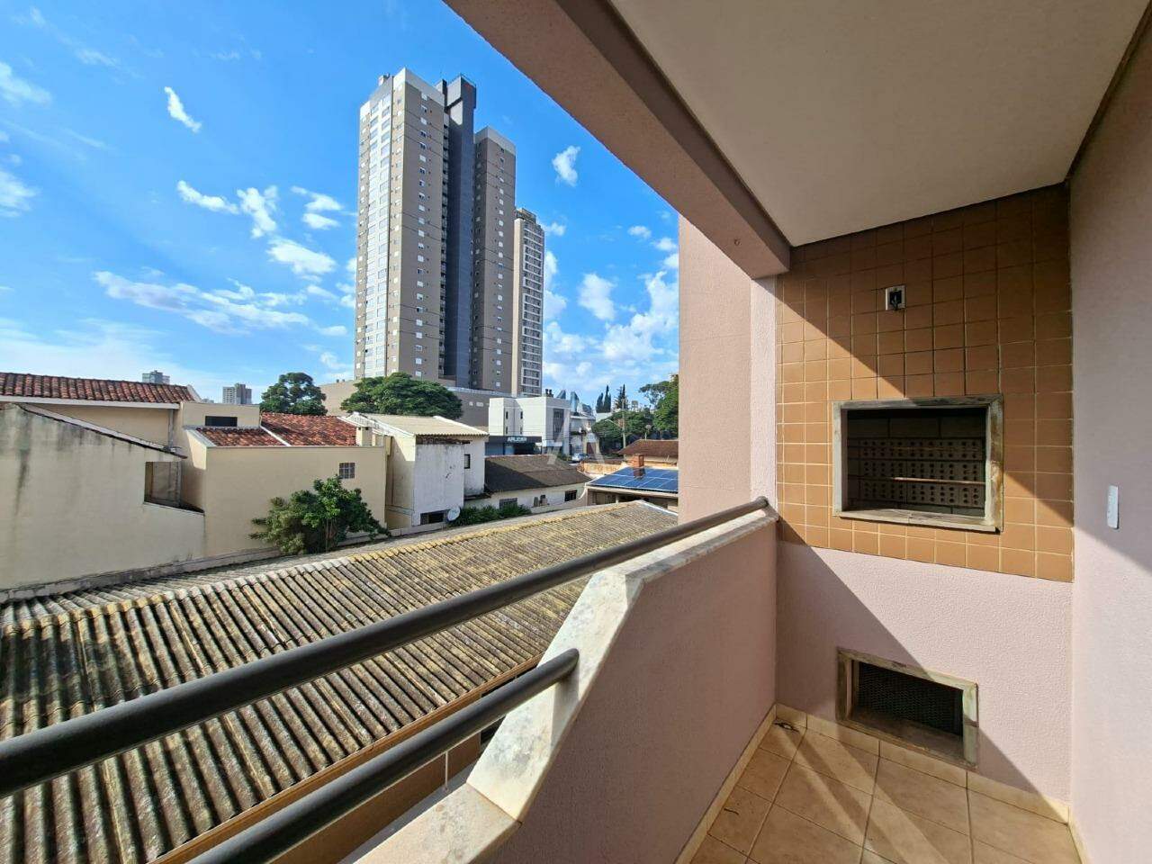 Apartamento para para aluguel no Bairro CANCELLI em CASCAVEL: