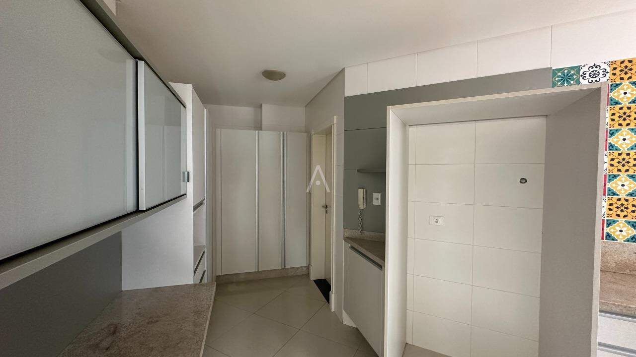 Apartamento para à venda no Bairro CENTRO em CASCAVEL: 