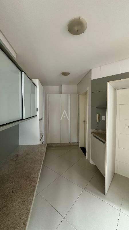 Apartamento para à venda no Bairro CENTRO em CASCAVEL: 