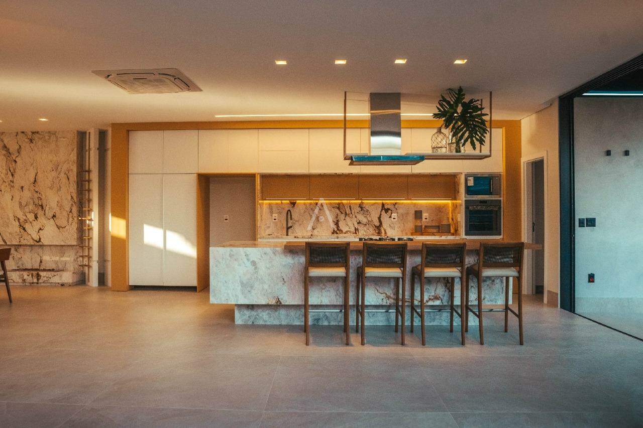 Casa Residencial para à venda no Bairro JARDIM LA SALLE em TOLEDO: 