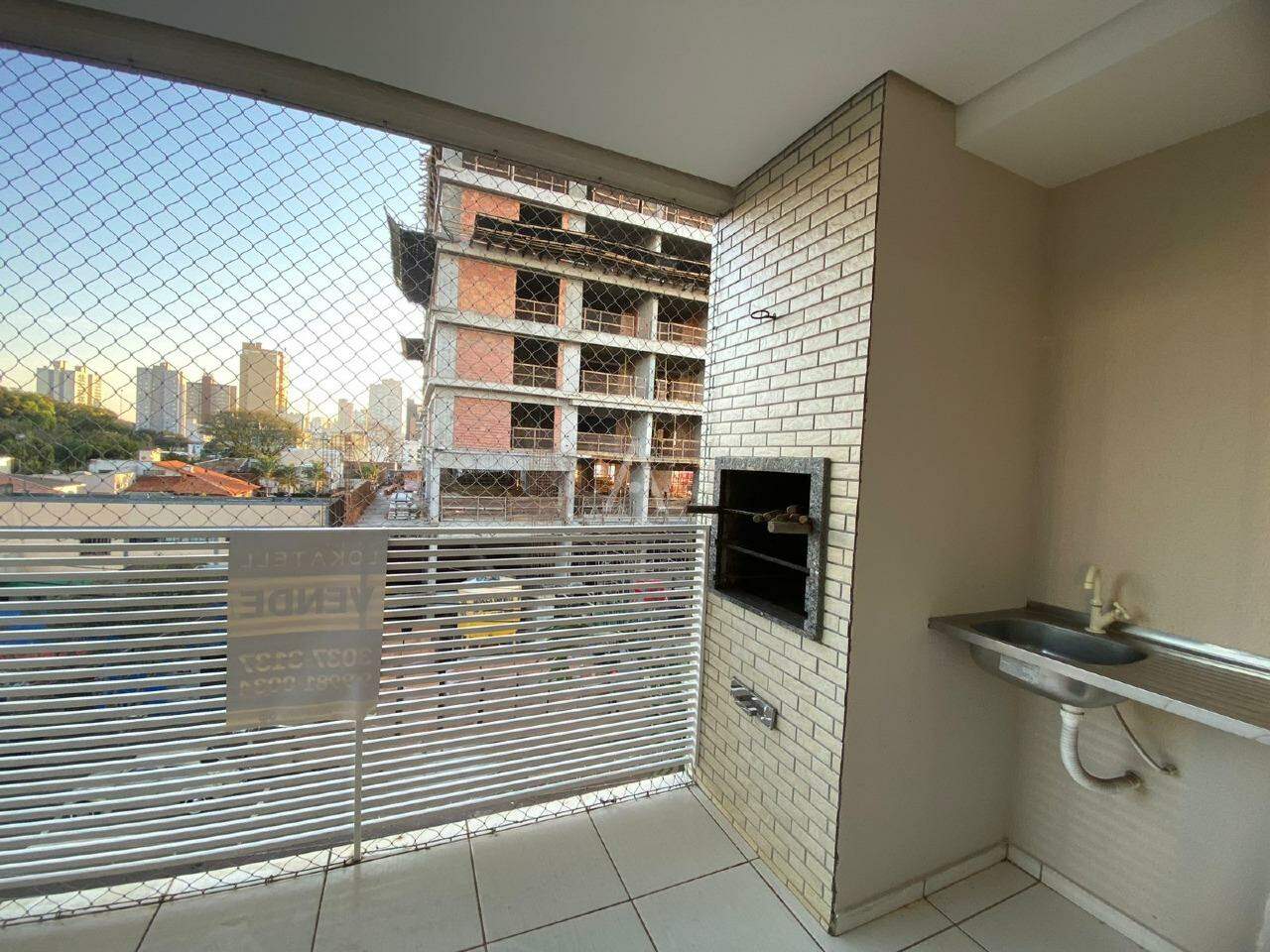 Apartamento para à venda no Bairro CENTRO em CASCAVEL: 