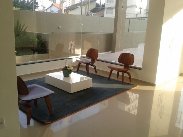 Apartamento para alugar com 3 quartos, 98m² - Foto 27