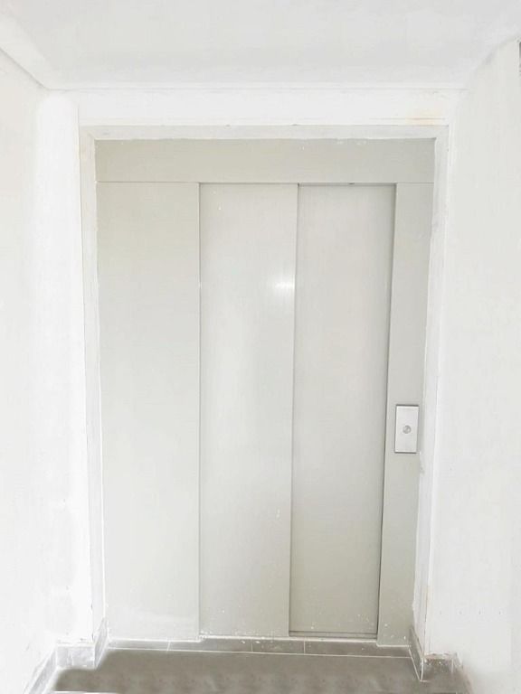 Apartamento à venda com 2 quartos, 37m² - Foto 13