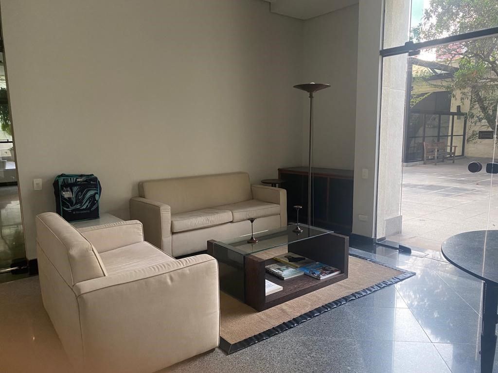 Apartamento à venda com 3 quartos, 216m² - Foto 29